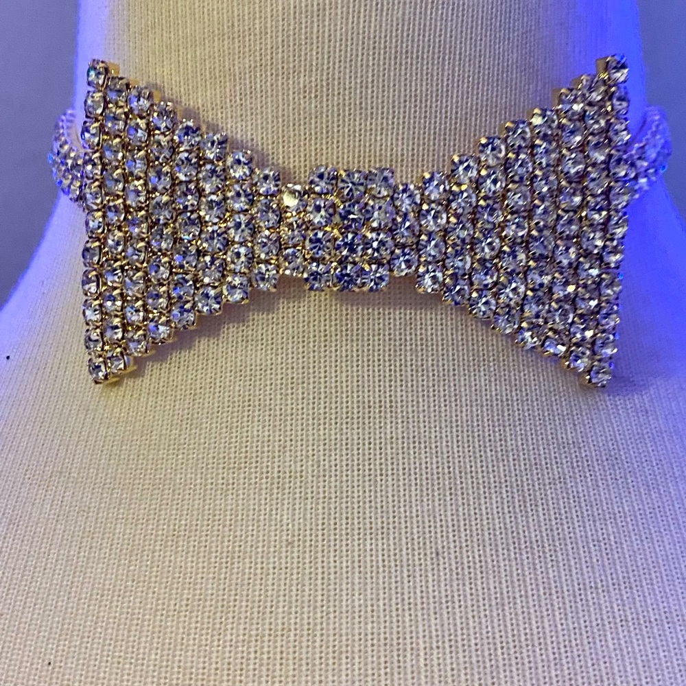 Bow Tie Crystal choker.